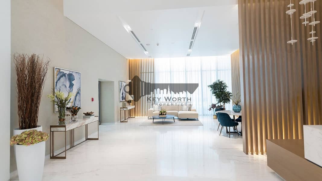 2 Q2 2019_DOWNTOWN DUBAI_BLVD CRESCENT_02. JPG