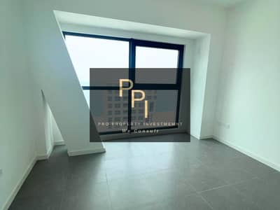 Spacious 1-BR+Maid's+Store | Stunning View
