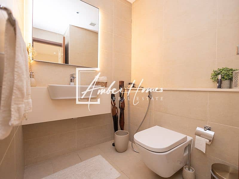 12 marina gate apt 3807_11. jpg