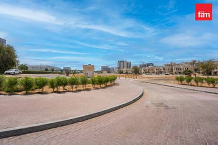 Участок Продажа в Ливан, Дубай - Участок в Ливан，Кью Пойнт, 6455330 AED - 11747272