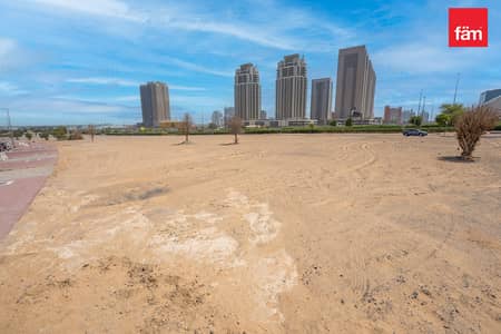 Участок Продажа в Ливан, Дубай - Участок в Ливан，Кью Пойнт, 5768029 AED - 11747274