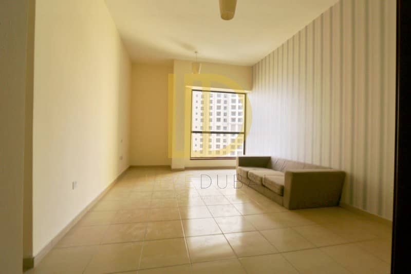 MH-110K IN 4 CHEQS BEAUTIFUL  3 BED + MAID ROOM FOR RENT IN JBR