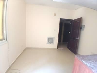استوديو  للايجار في مويلح، الشارقة - 20250306_143249. jpg