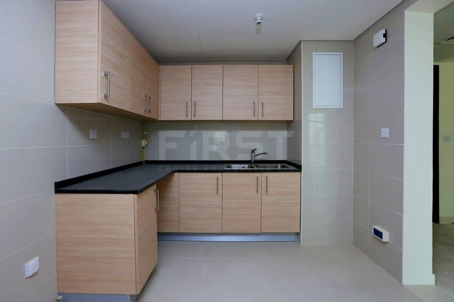 8 Internal Photo of 2 Bedroom Apartment in Ocean Terrace Marina Square Abu Dhabi UAE (10). jpg
