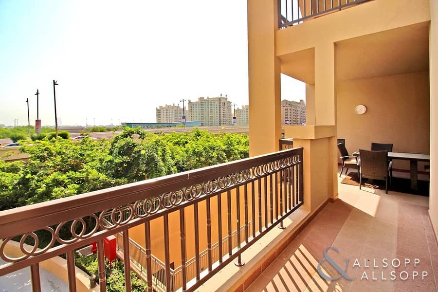 5 Star Facilities | Large Balcony | 1 Bed