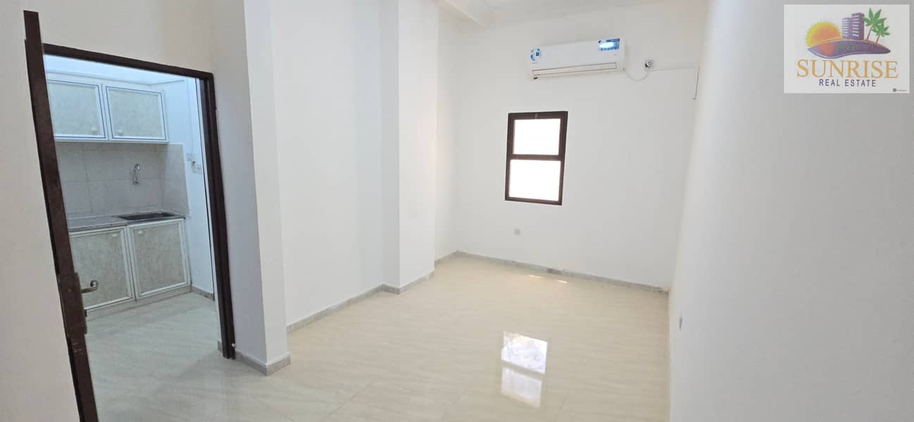 4 1000512745. jpg