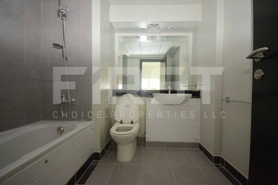 10 Internal Photo of 1 Bedroom Apartment Ground Floor in Al Reef Downtown Al Reef Abu Dhabi UAE (16). jpg