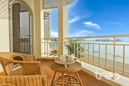 4 Bedroom Villa for Rent in Palm Jumeirah, Dubai - Bills included | Private pool | Upgrades