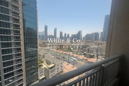 1 Bedroom Apartment for Rent in Downtown Dubai, Dubai - Balcony | Chiller Free | Unfurnished