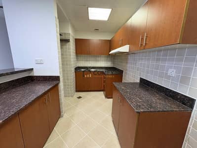 Well-Maintained 2 Bedroom Apartment in Vibrant Community