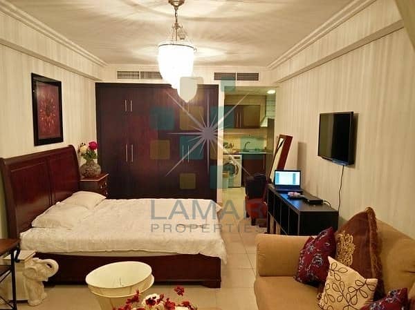 Fully furnished equipped very  bright studio mid floor