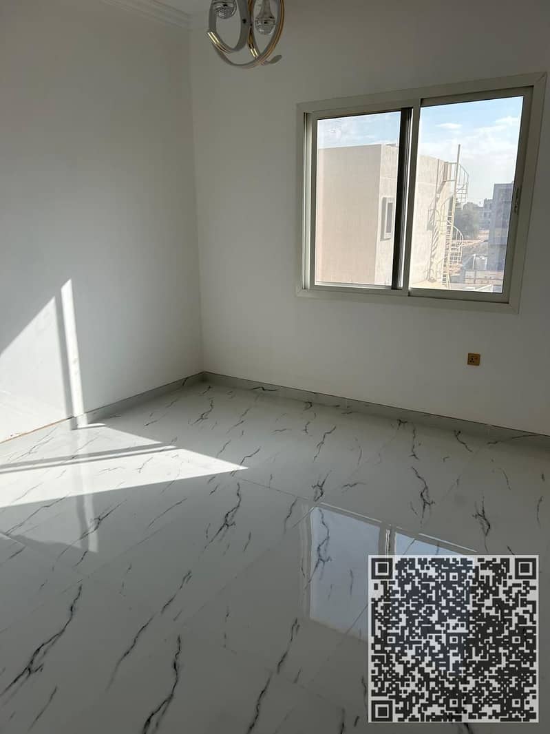8 cb02d1fd-bcf0-449a-a228-eb1641a66c32. jpg