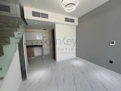 Corner Unit | Near Garden | Vacant
