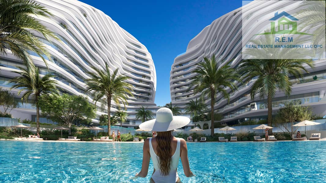 6 OYSTRA BEACHCLUB POOL 01. jpg
