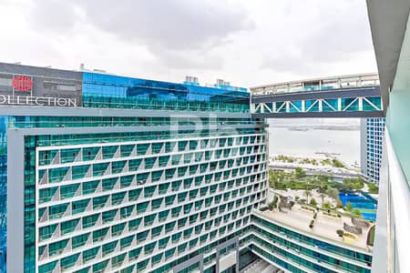 1 Bedroom Flat for Sale in Palm Jumeirah, Dubai - Sea View | High Floor | Private Beach