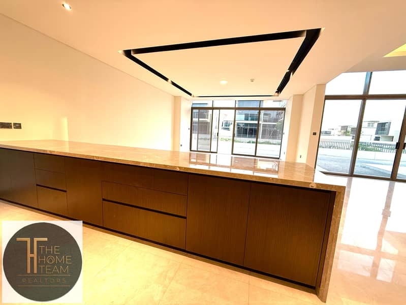 位于迪拜山庄,高尔夫广场,高尔夫广场2号 5 卧室的别墅 1350000 AED - 11503712 位于迪拜山庄,高尔夫广场,高尔夫广场2号 5 卧室的别墅 1350000 AED - 11503712