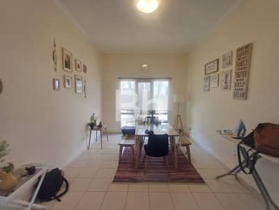 3 Bedroom Villa for Rent in The Meadows, Dubai - Vacant End Of July | 3 BEDROOM | Family Living