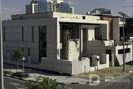 5 Bedroom Villa for Sale in Al Furjan, Dubai - Custom Built Villa | 3 Side Open | Corner Unit