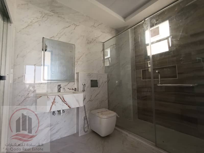 13 d05d8ae9-7825-49d6-856e-d64325da6cad. jpg