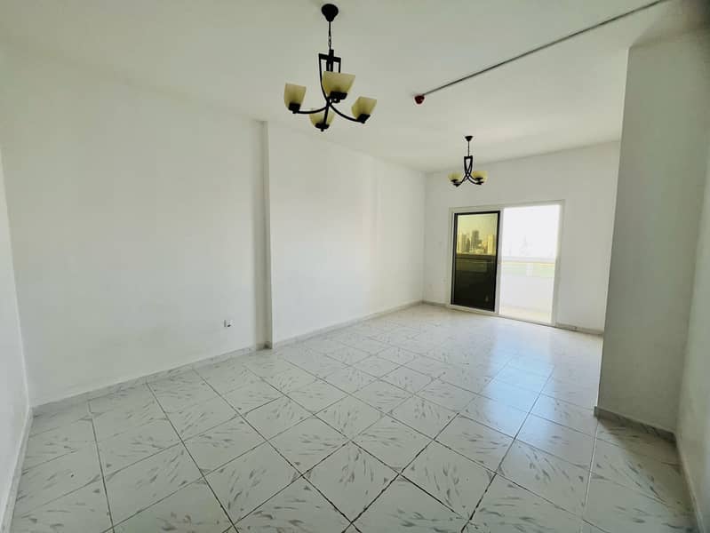 2 bd0b7ea2-af39-44d4-9766-0f3aa7eb43f3. jpg