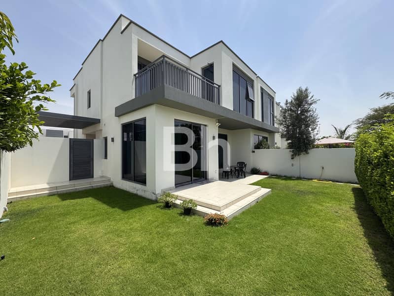 New to Market | Park Facing | Vacant | View Today New to Market | Park Facing | Vacant | View Today