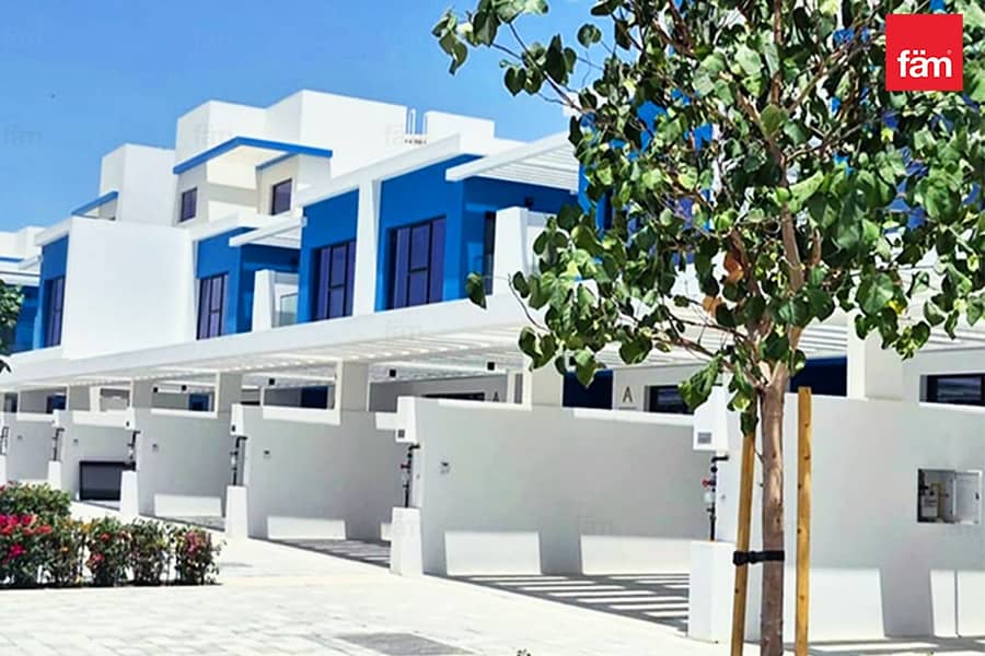 位于大马士革湖住宅,圣托里尼别墅 4 卧室的联排别墅 2800000 AED - 11756847 位于大马士革湖住宅,圣托里尼别墅 4 卧室的联排别墅 2800000 AED - 11756847