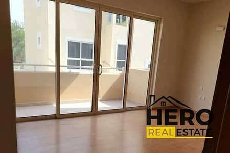 4 Bedroom Townhouse for Sale in Al Raha Gardens, Abu Dhabi - IQ5NDI8aVNrJ7FKfAoBBAioYPLSXMUjETsSvoxDW. jpg