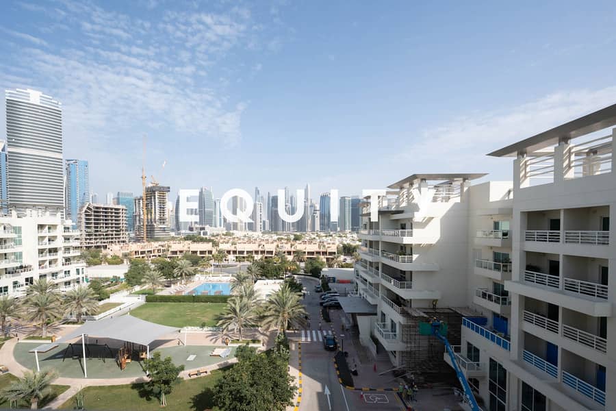 Exclusive Duplex | VOT | Skyline Views Exclusive Duplex | VOT | Skyline Views