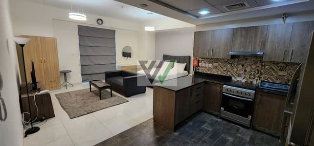 Studio for Rent in Jumeirah Village Triangle (JVT), Dubai - 20220822_175550. jpg