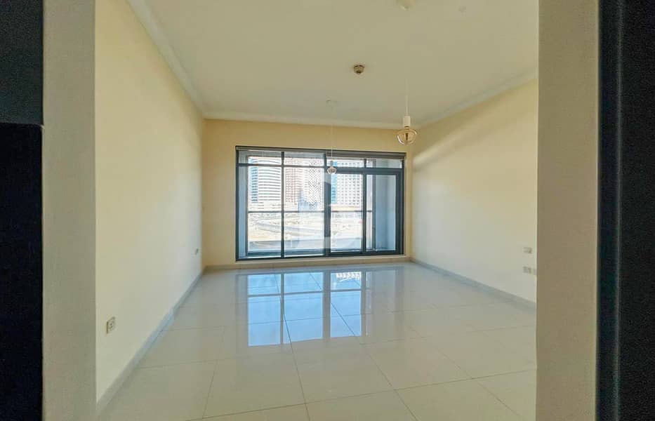 IDEAL STUDIO | HOT DEAL | SPACIOUS | BURJ VIEW IDEAL STUDIO | HOT DEAL | SPACIOUS | BURJ VIEW