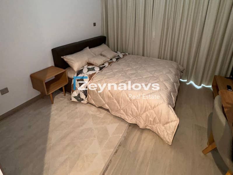 4 Untitled design (1). jpg