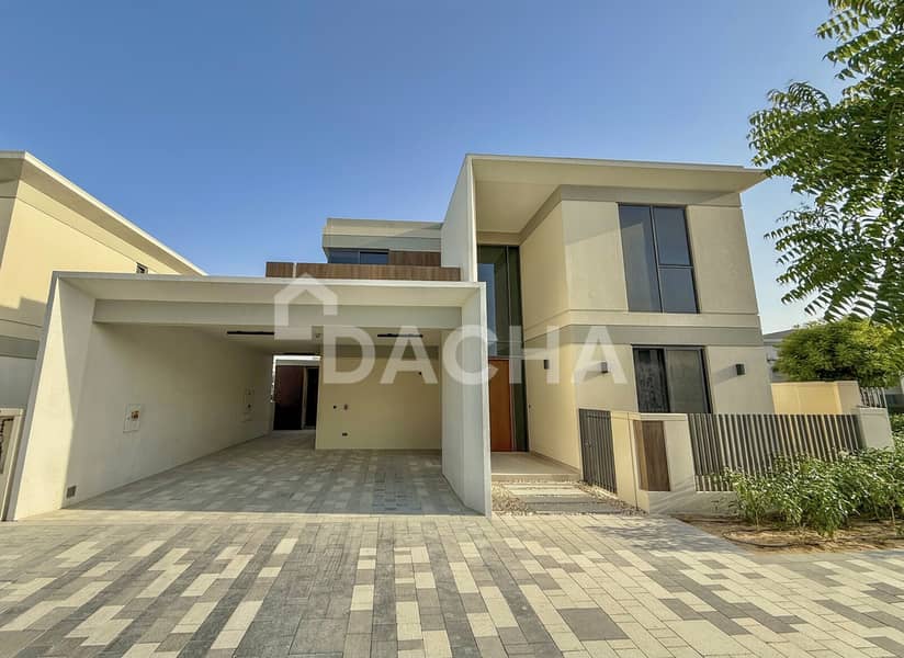 Large Corner Plot | Garden Suite | Close to Pool Large Corner Plot | Garden Suite | Close to Pool