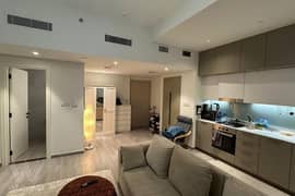 Middle Floor | Unfurnished | Rented