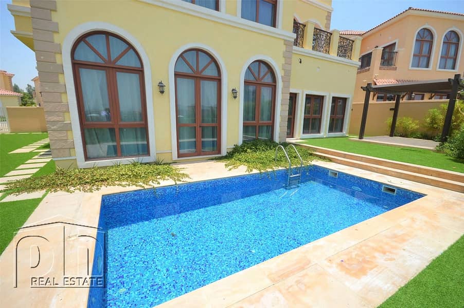 Stunning Furnished Villa With Picturesque Lake View