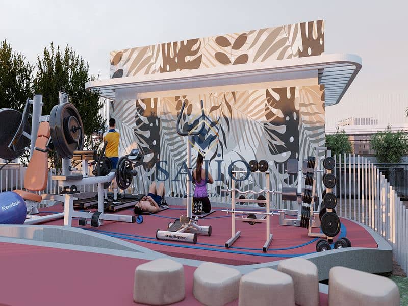 28 gymroof. jpg