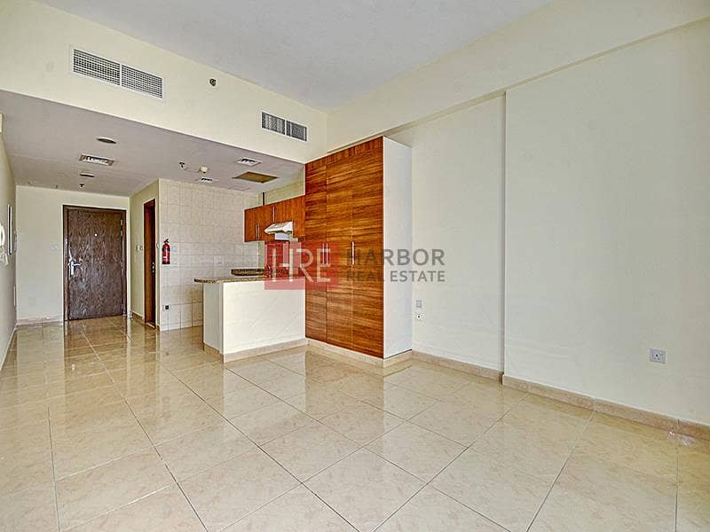 Well-Lit Studio | Great Condition | With Balcony Well-Lit Studio | Great Condition | With Balcony