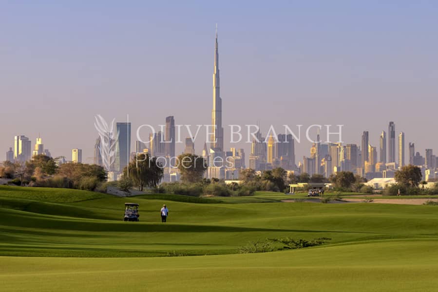 8 GOLF_HILLSIDE_BROCHURE-FINAL_Page_01_Image_0003. jpg