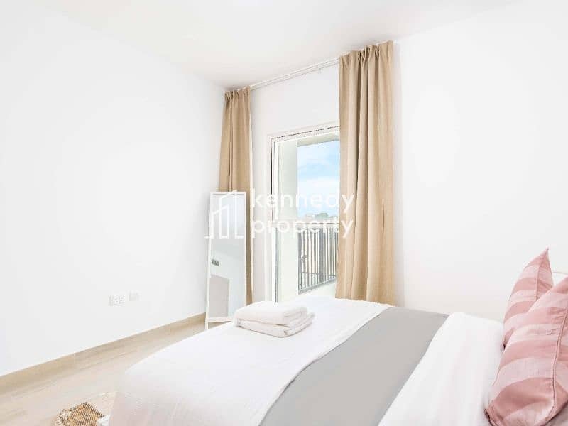 6 06. Kennedy Property Rentals Waters Edge 4 Yas Island. jpg