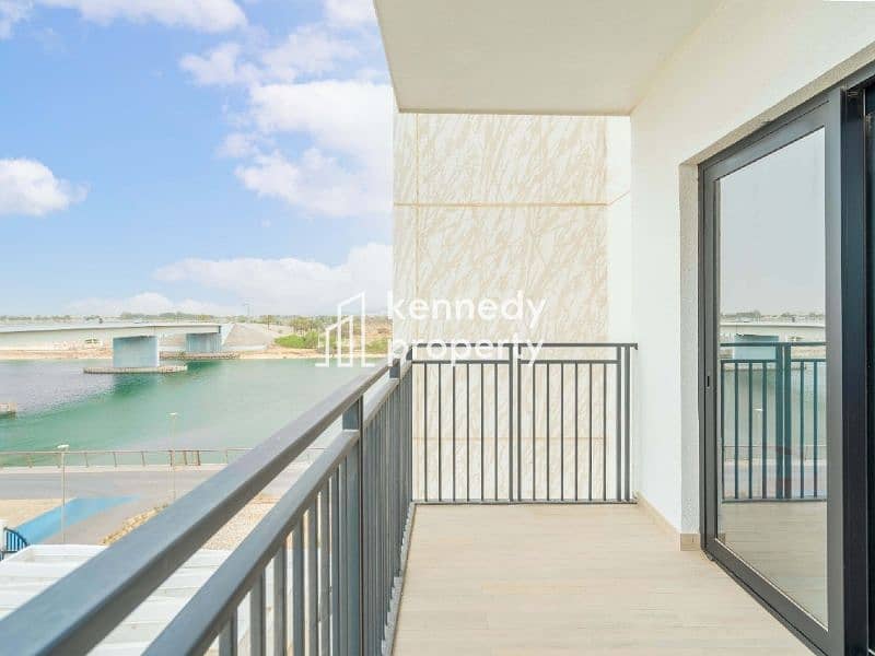 13 08. Kennedy Property Rentals Waters Edge 4 Yas Island. jpg