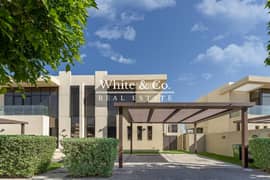 Corner Unit | Landscaped | Close to Park