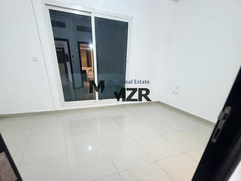 位于阿尔雷夫 5 卧室的别墅 2500000 AED - 11760841 位于阿尔雷夫 5 卧室的别墅 2500000 AED - 11760841