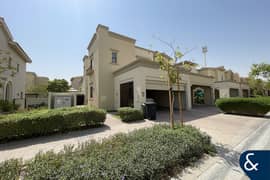 Close To Pool and Park|End Unit | 4 Beds|2E