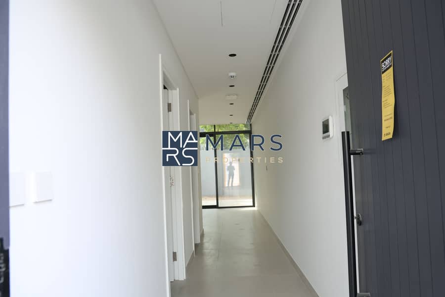3 B15A4042. JPG