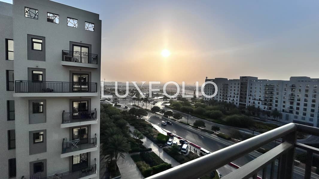 High Floor | Exclusive | Upgraded High Floor | Exclusive | Upgraded