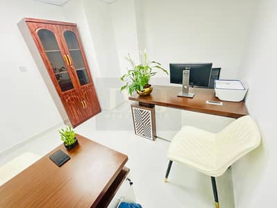 مکتب  للايجار في ديرة، دبي - ca51d55c-a8b5-4c96-8cc0-17eacbfae291. jpg