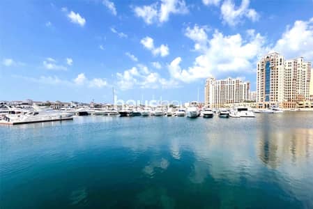 2 Bedroom Apartment for Sale in Palm Jumeirah, Dubai - 2 Bed | Marina View | Renovation Opportunity