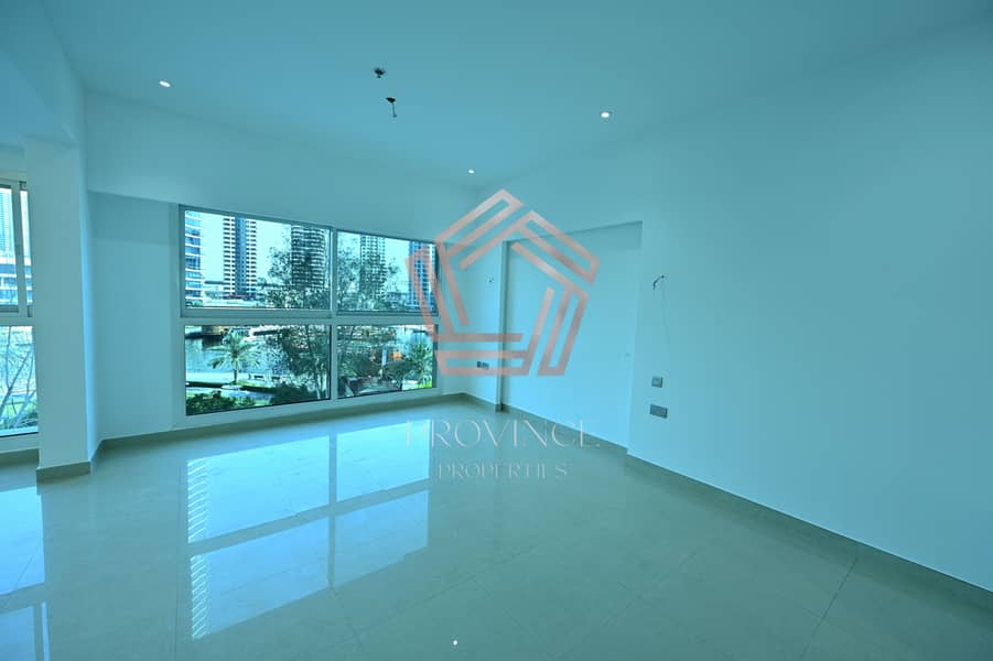 18 00135-A. jpg