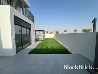 4 Bedroom Villa for Rent in Dubai South, Dubai - Stunning Single Row | Spacious Landscaped Garden