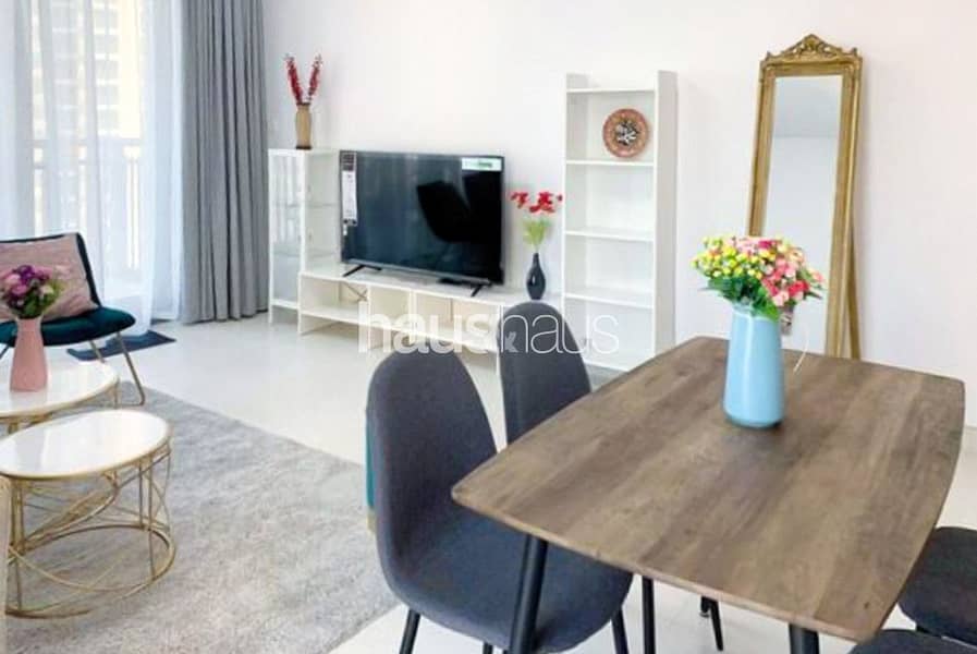Semi Closed Kitchen | Chiller Free | Vacant Now Semi Closed Kitchen | Chiller Free | Vacant Now