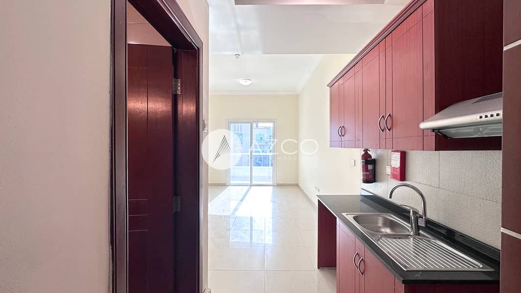 4 AZCO REAL ESTATE-8. jpg